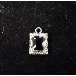 Sterling Silver onyx pendant (C:661)