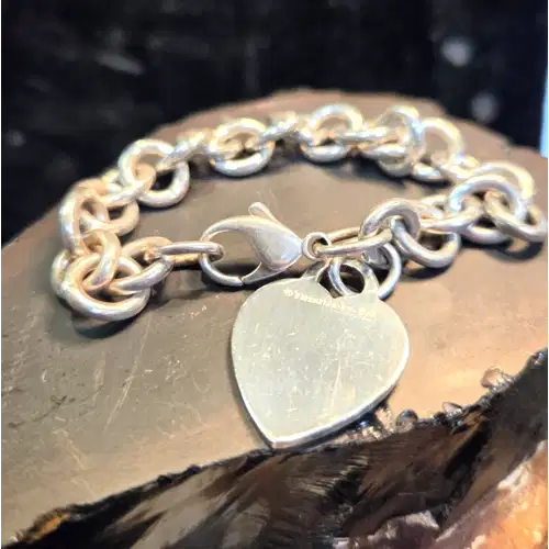 Vintage Tiffany & Co 925 Sterling Silver Heart Tag Chunky Bracelet (RK-405)